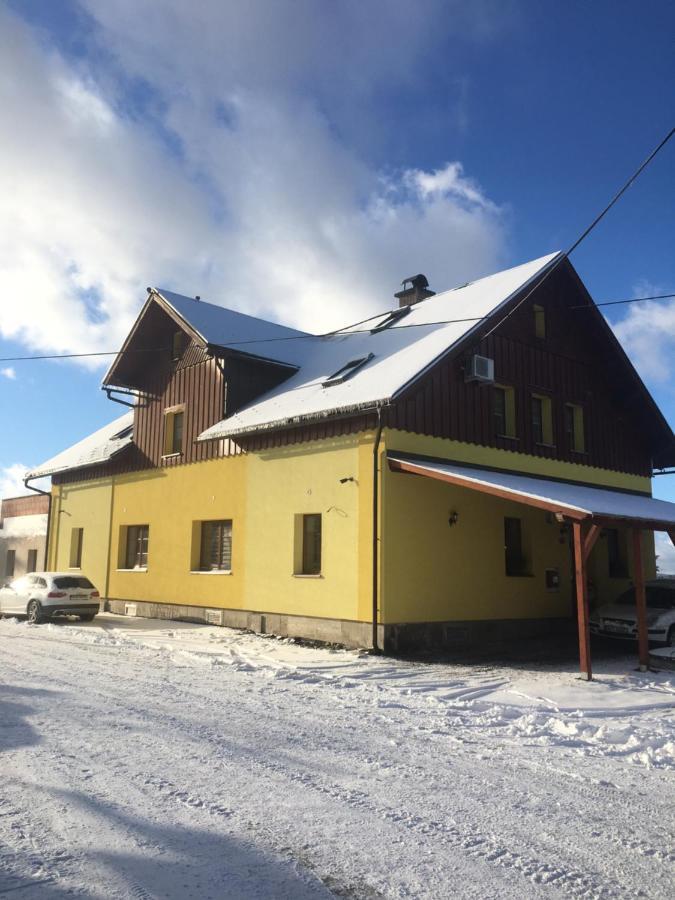 Penzion Pod Kaplickou Kořenov Kültér fotó